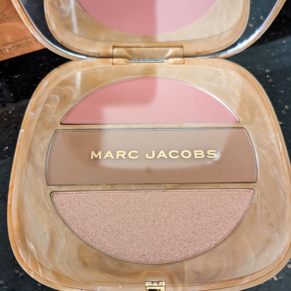 Marc Jacobs Cafe Omega X Three. NIB. - Picture 6 of 6